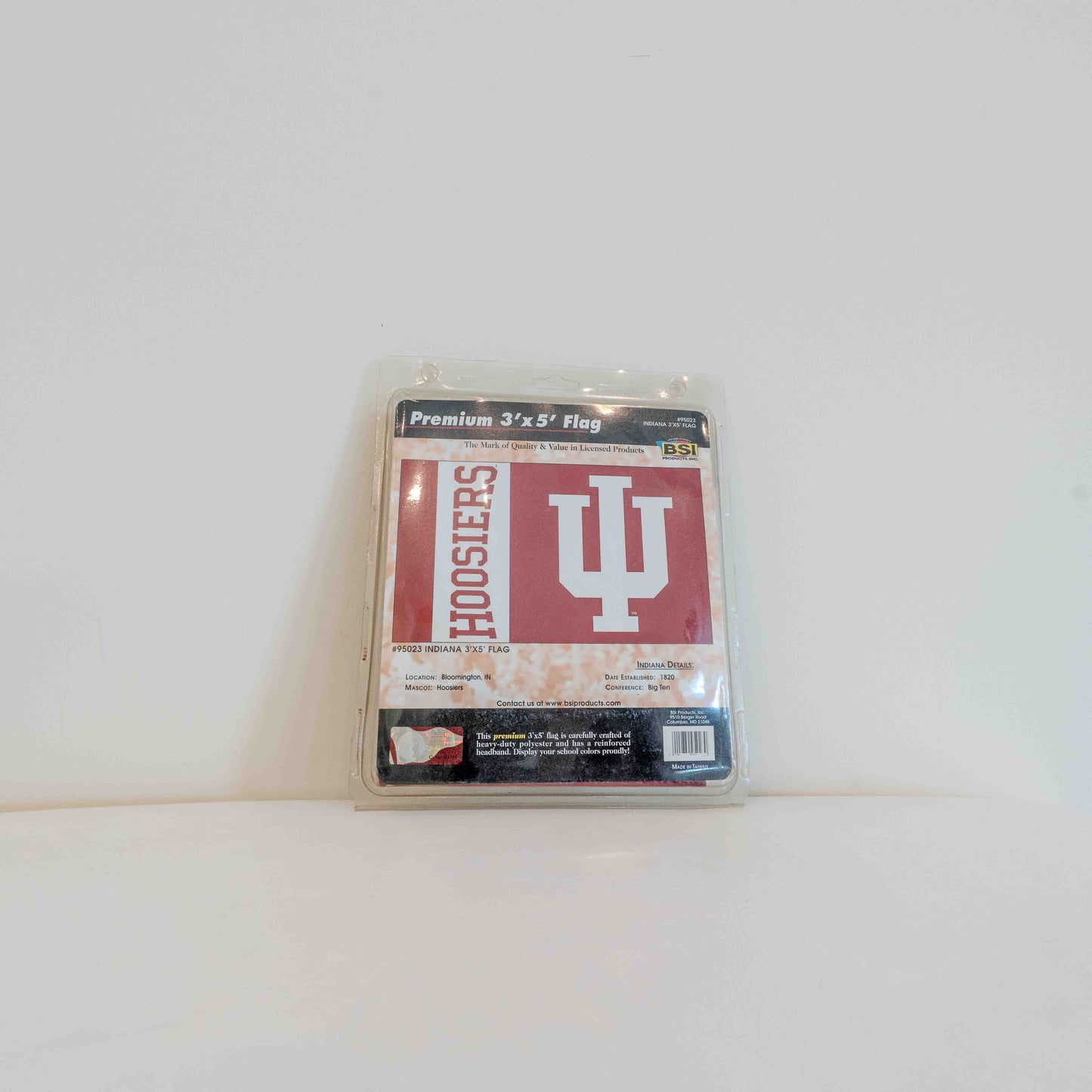 Indiana Hoosiers Flag- 3′ x 5